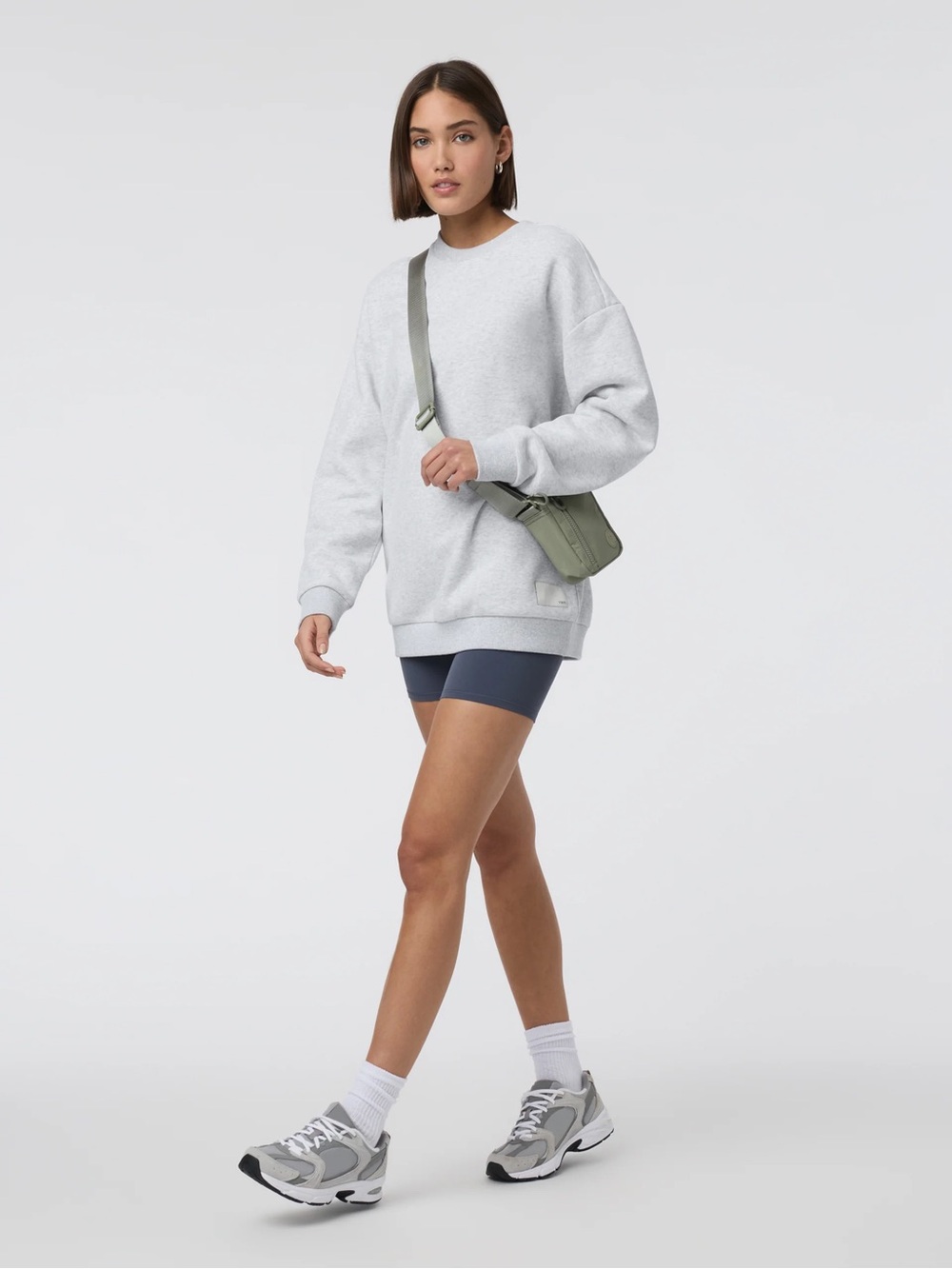 VUORI WOMEN'S RESTORE OVERSIZED CREW 2.0